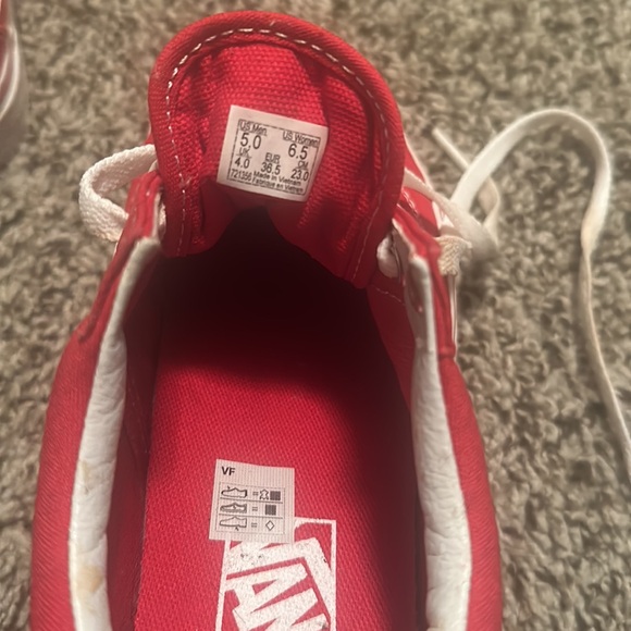 Red vans size 6.5 - Picture 8 of 8
